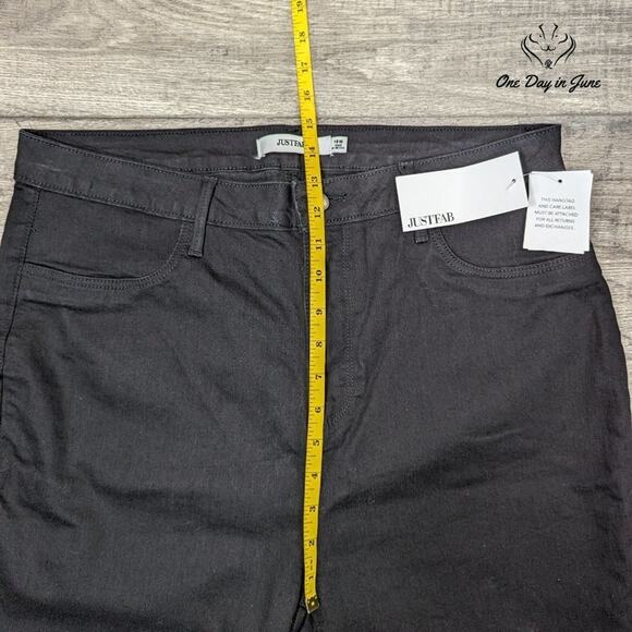 Justfab Plus Size Curvy Fit Jeans Size 18W - Picture 4 of 6